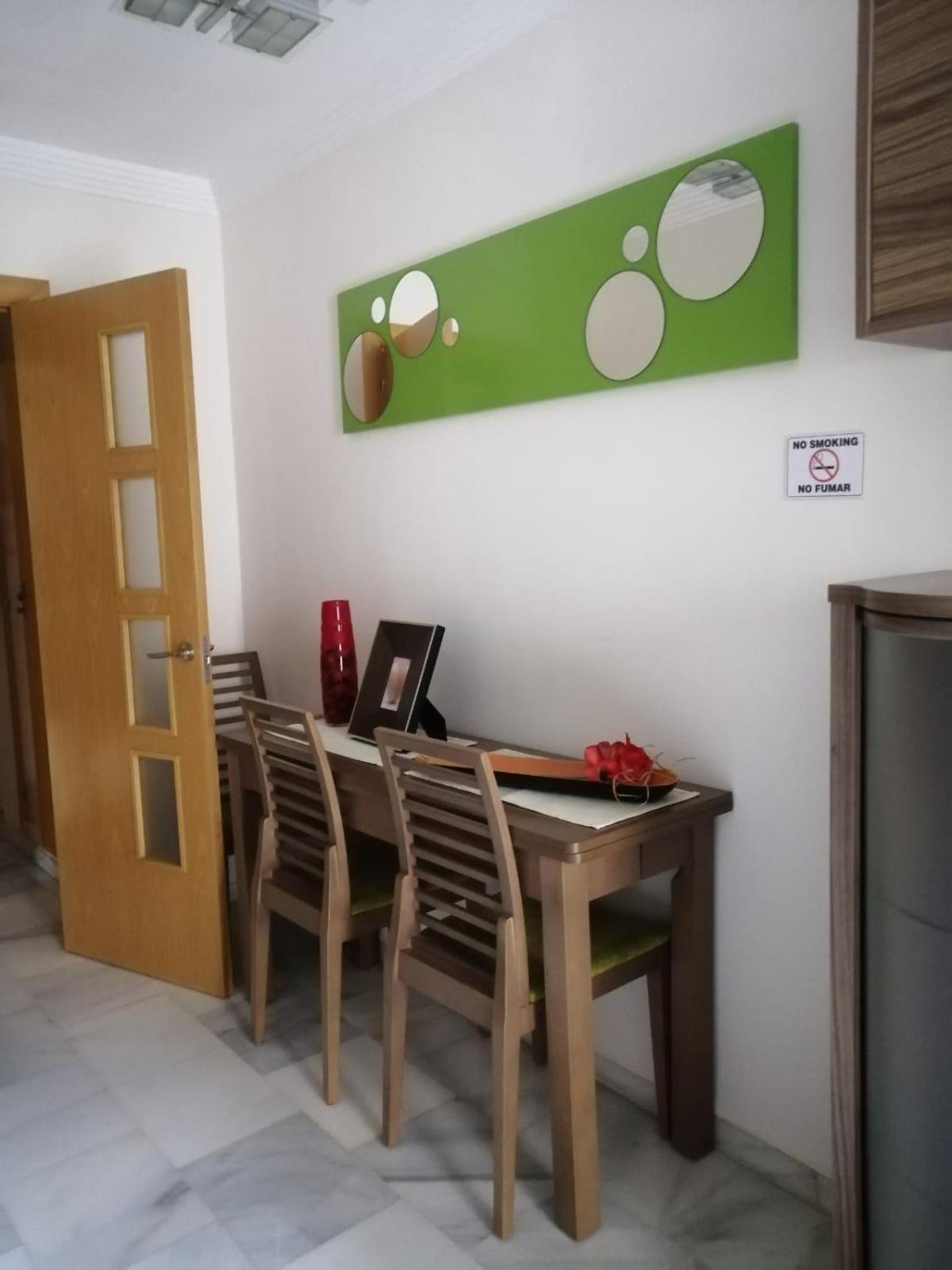 Apartment Piso En *